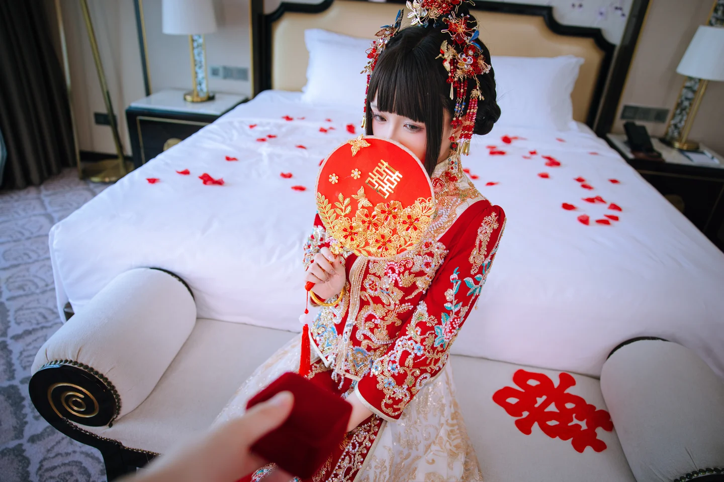 日奈娇 - 洞房花烛 [190P,5V-1.69GB]  tg@simisebaisi 【丝足阁】013.webp